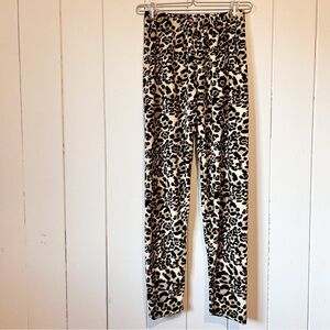 G Fashion Cherie Bliss Leopard Print Leggings. Super soft. NWT